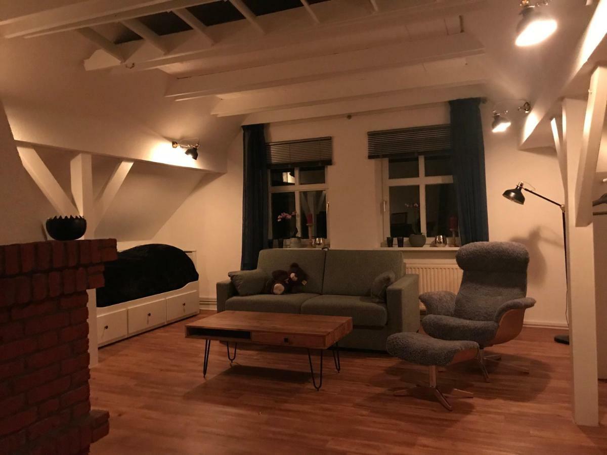 Altstadtmaerchen Apartment Leer Exterior foto